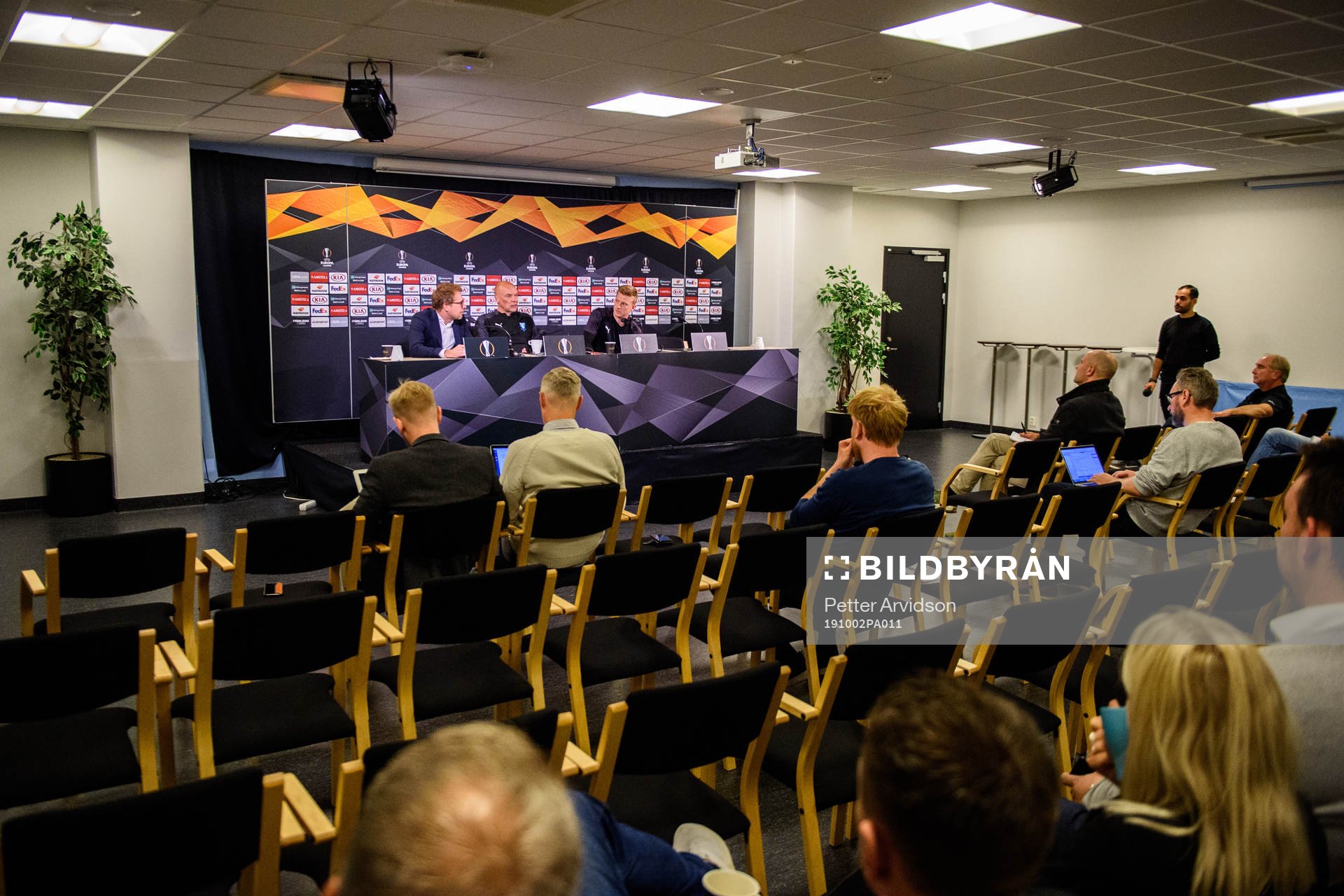 Communications officer Peter Åhlander, Uwe Rösler, head