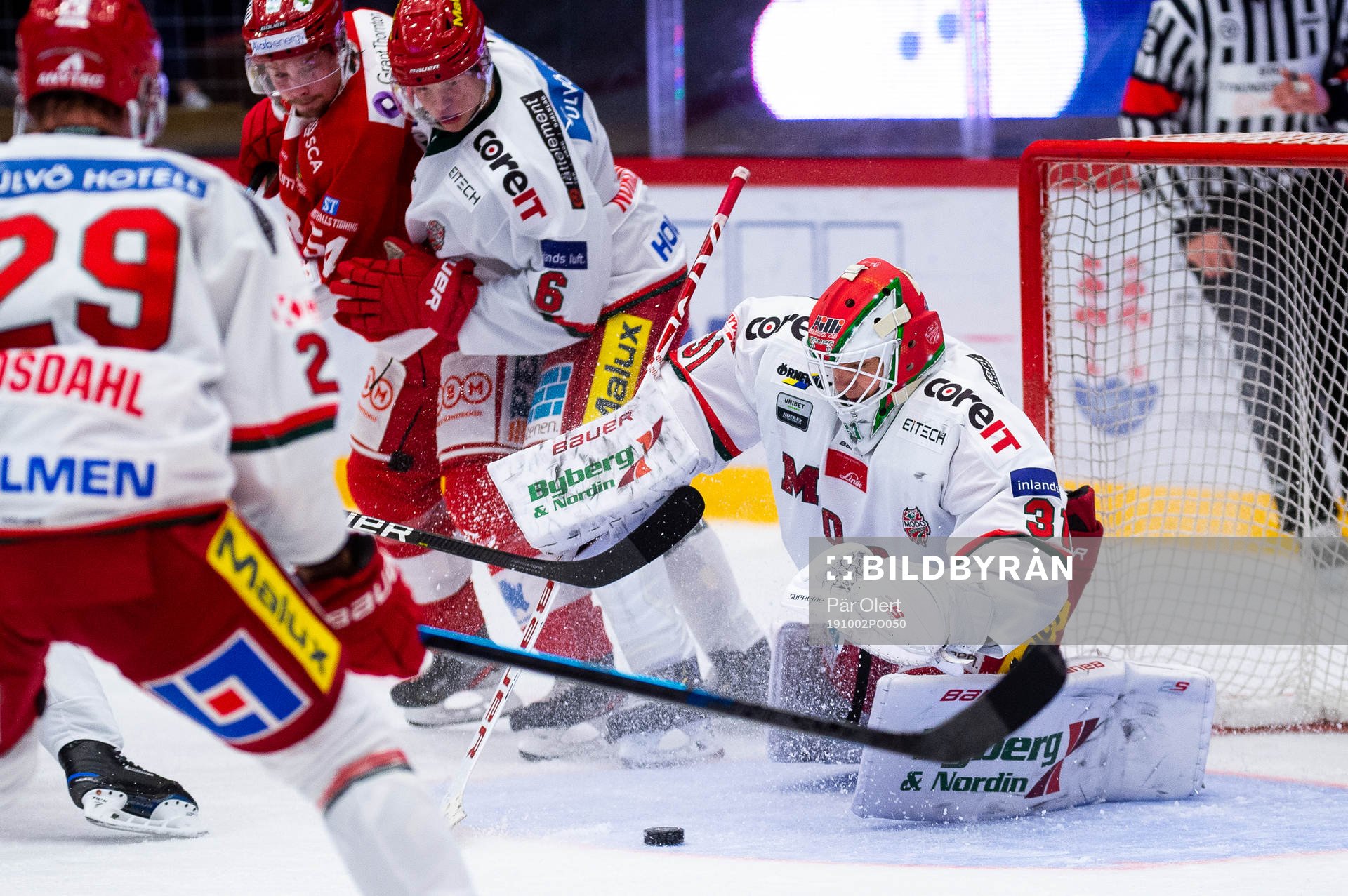 Modos målvakt Linus Lundin