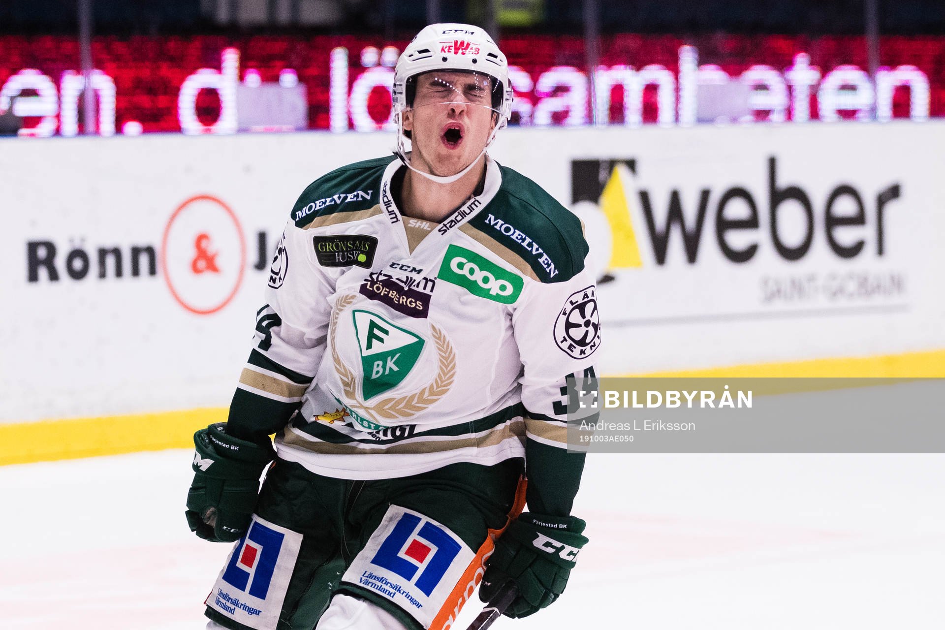 Färjestads Michael Lindqvist skriker