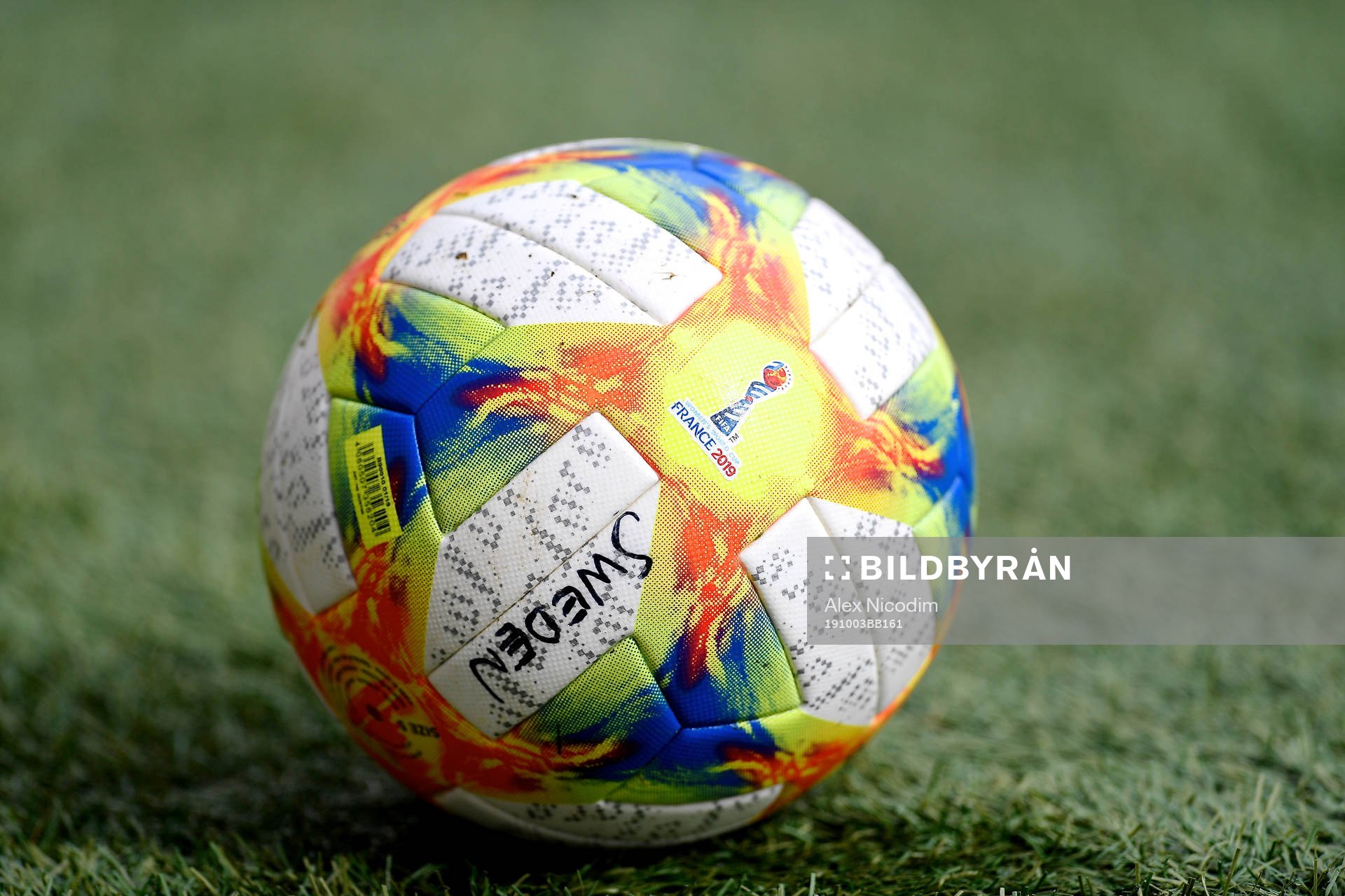Official ball of the Women's World Cup, France 2019