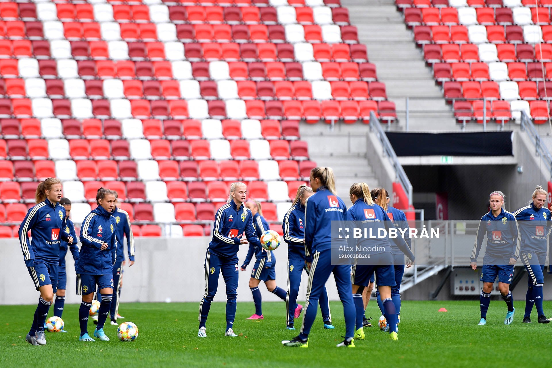 Sofia Jakobsson of Sweden