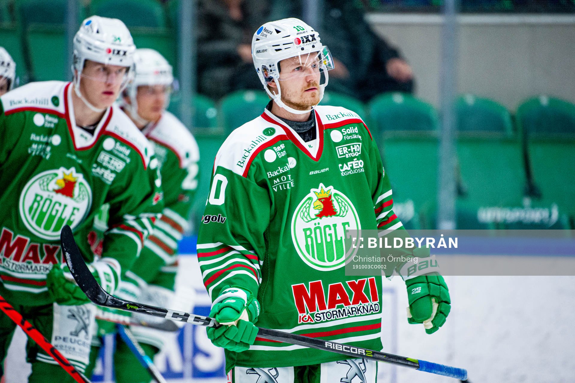 Rögles Nick Sörensen värmer upp