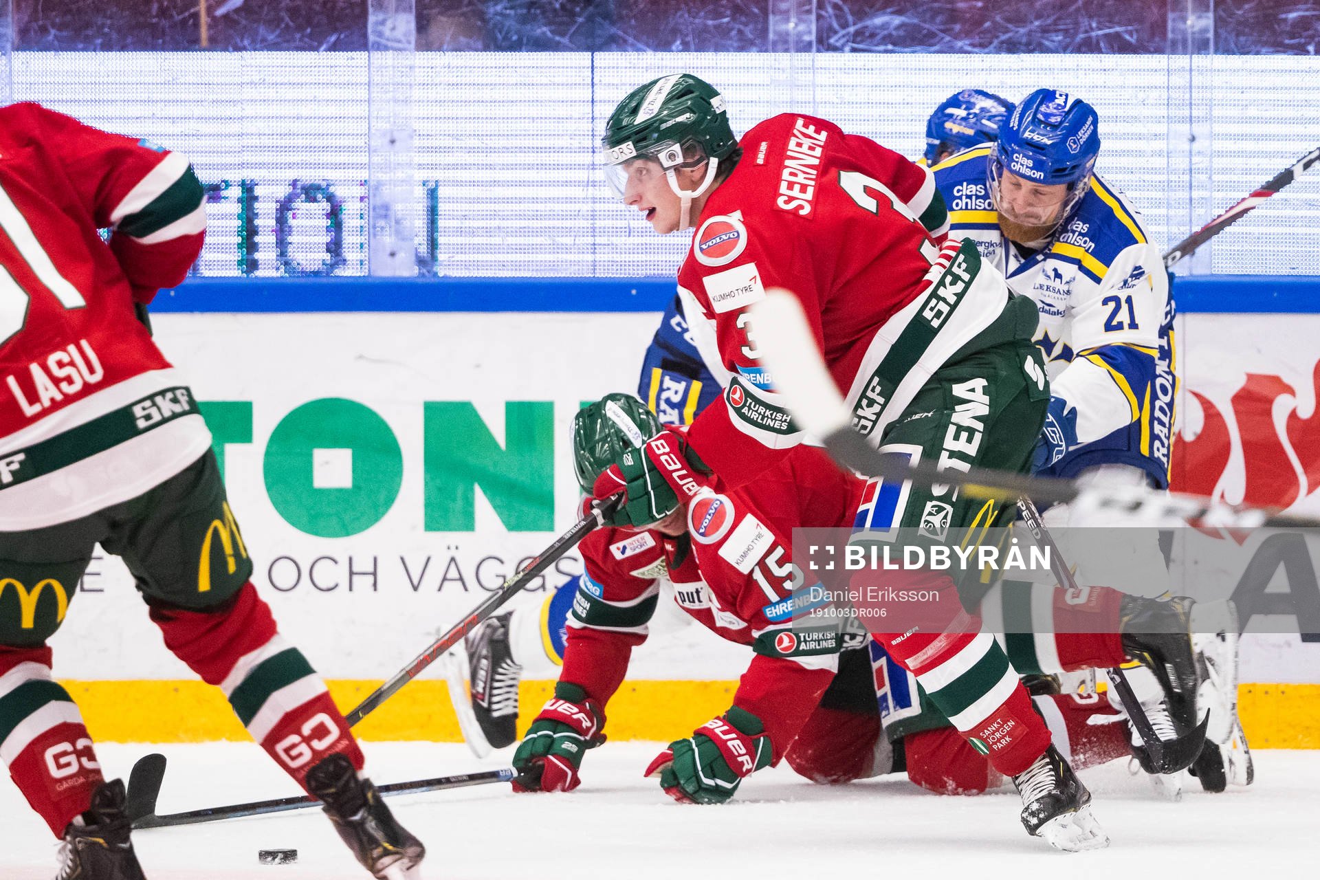 Frölundas Jacob Moverare och Leksands Mattias Ritola i