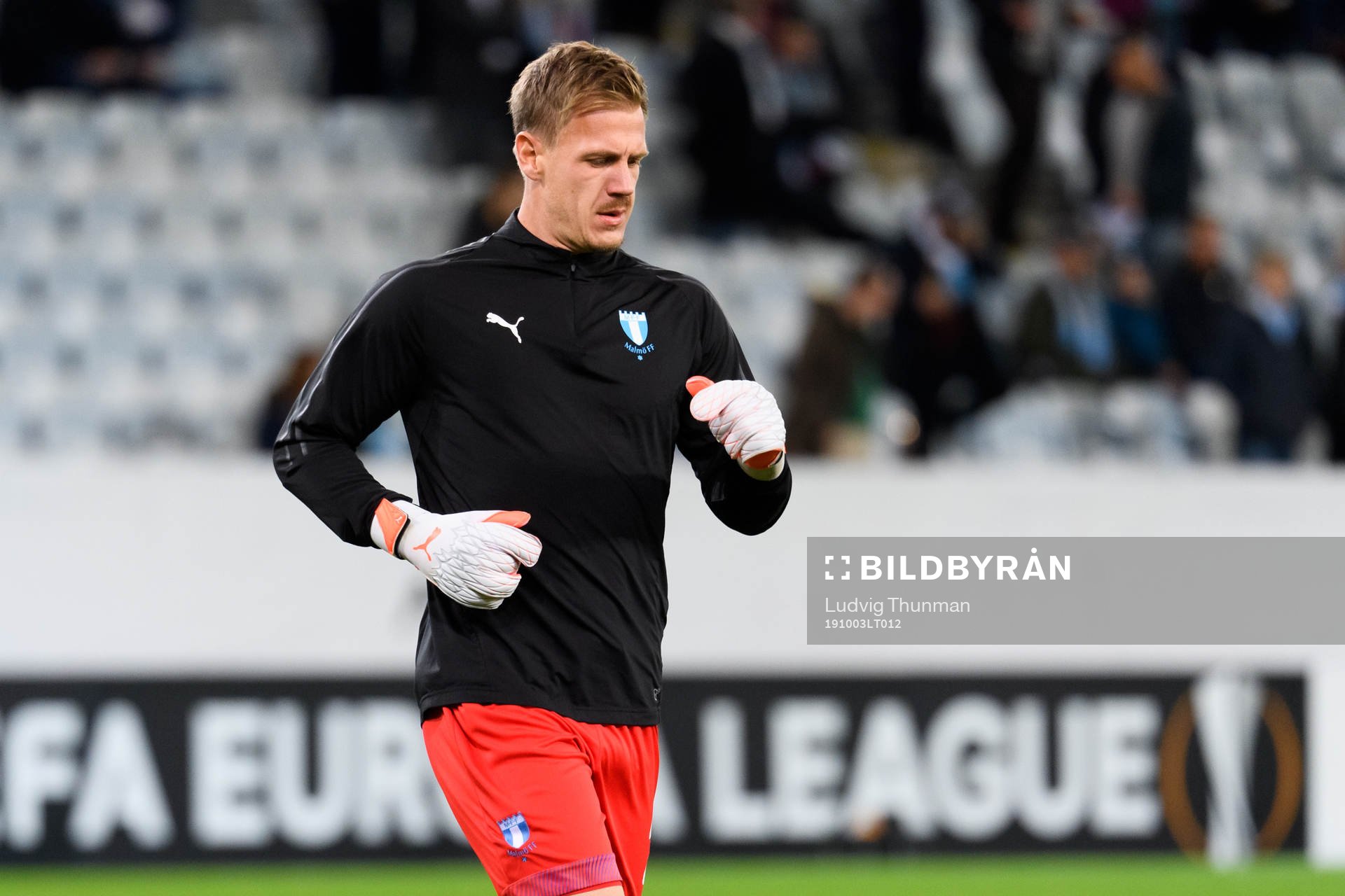 Goalkeeper Johan Dahlin of Malmö FF