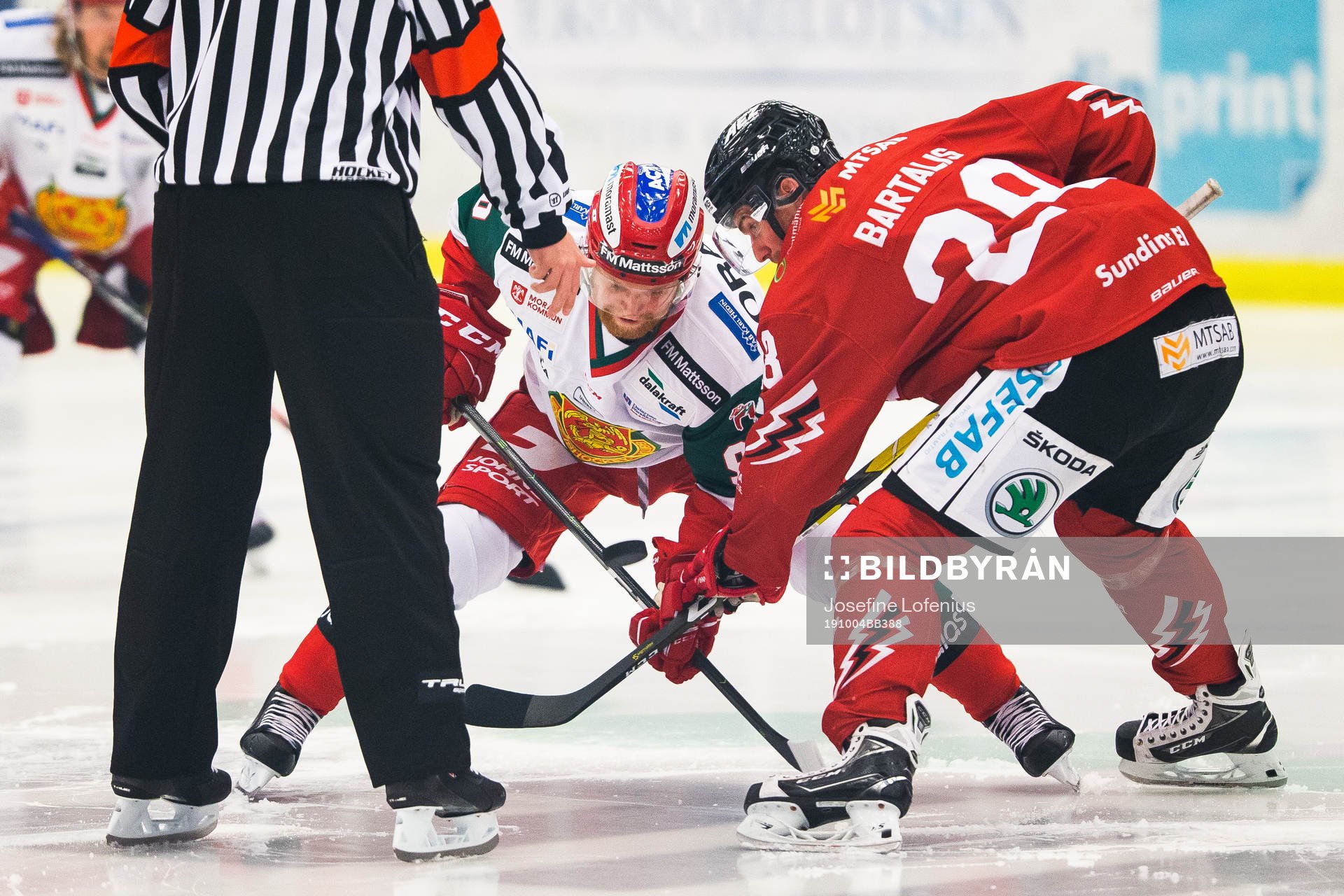 Moras Daniel Ljunggren och Vita Hästens Jakob Stridsberg