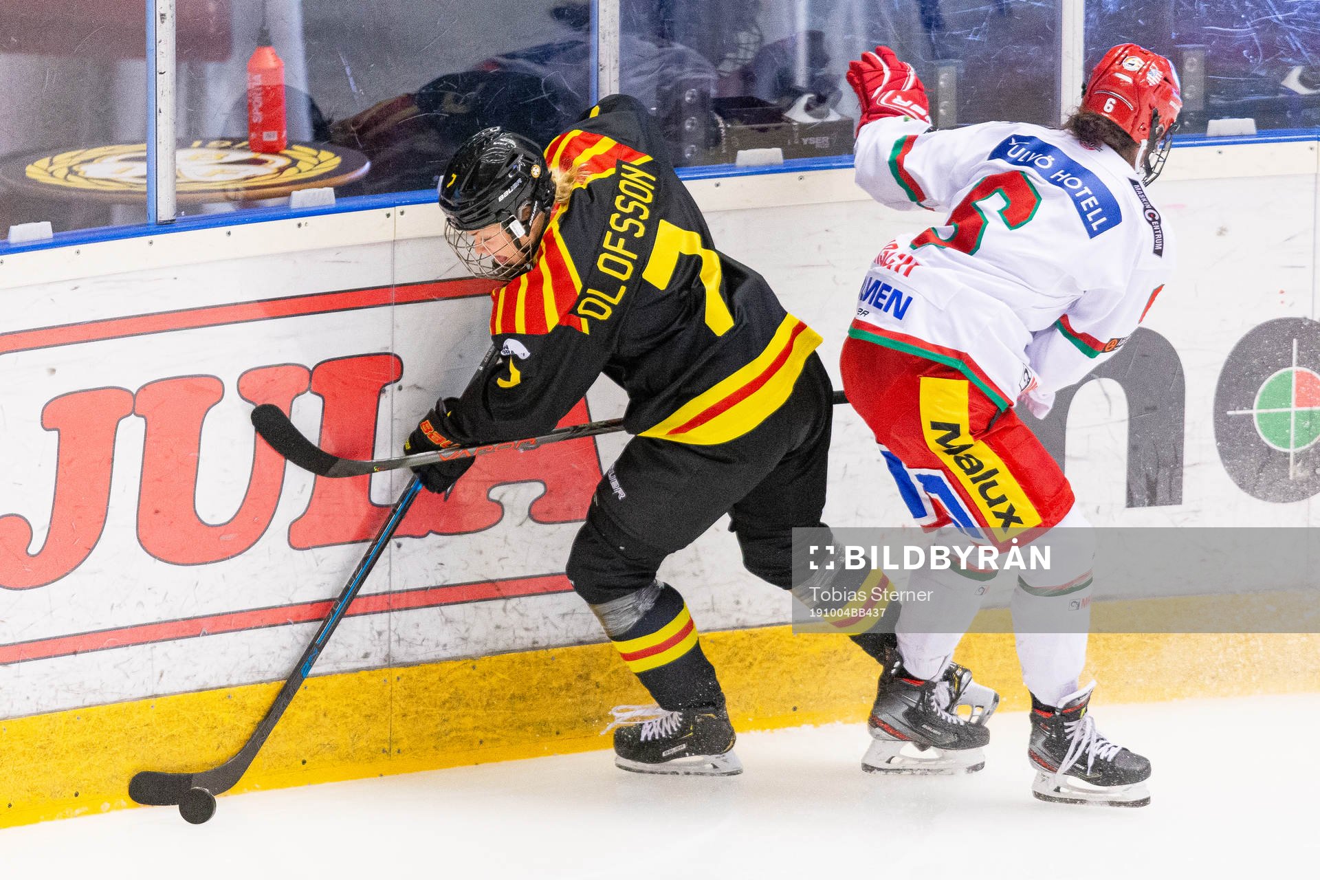 Brynäs Johanna Olofsson och Modos Gracen Hirschy