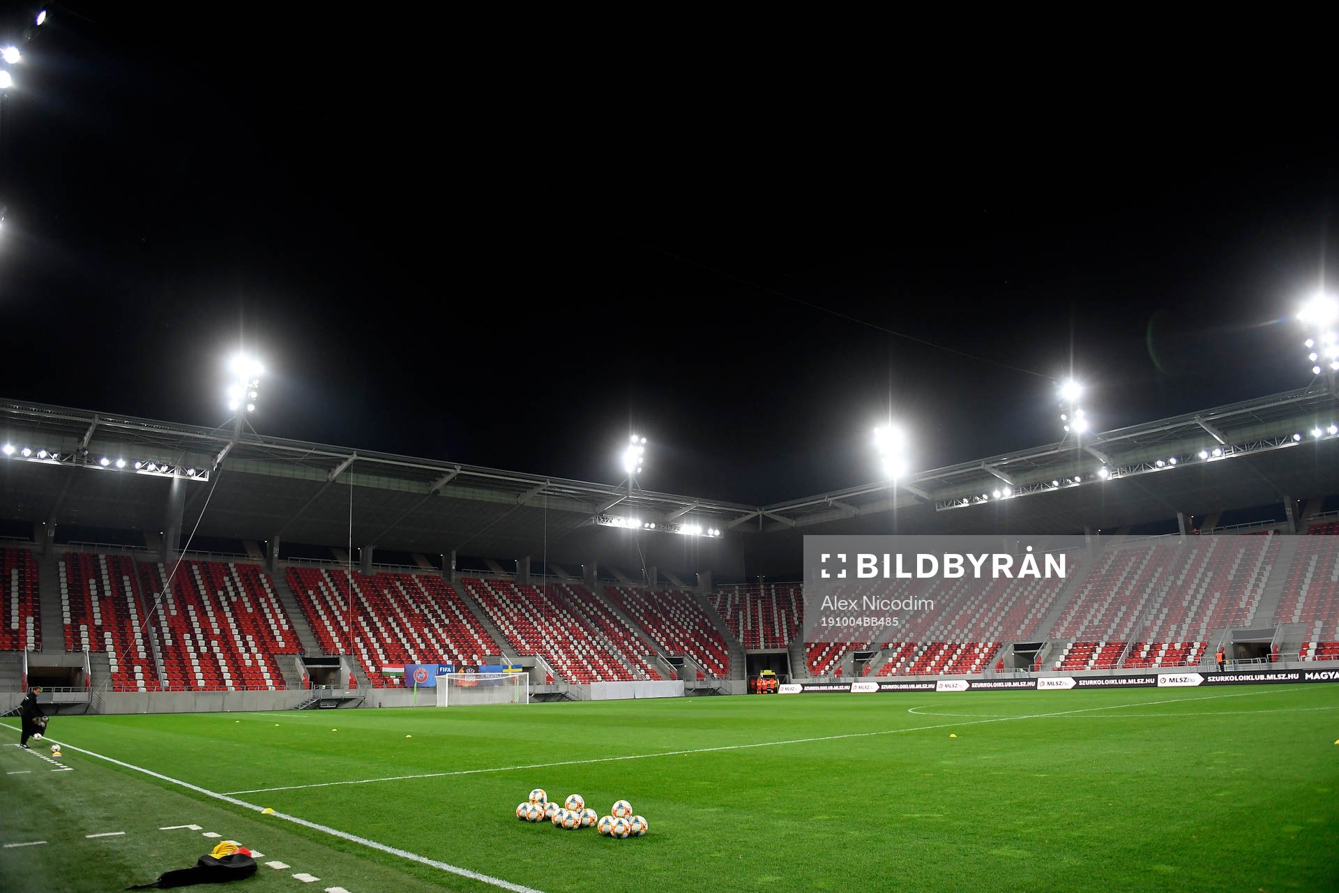 View inside the DVTK Stadium