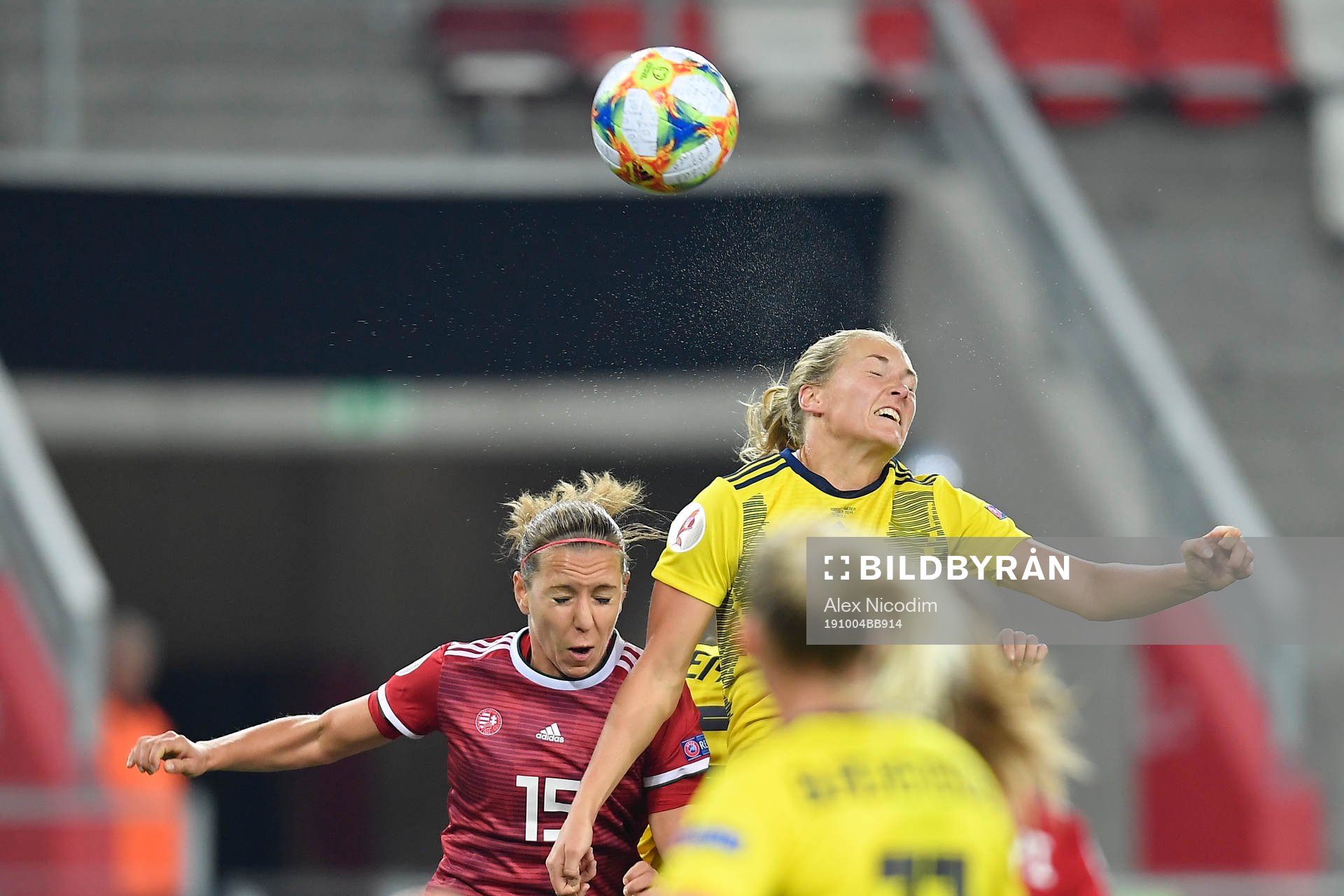 Magdalena Ericsson of Sweden against Zsofia Racz of Hungary