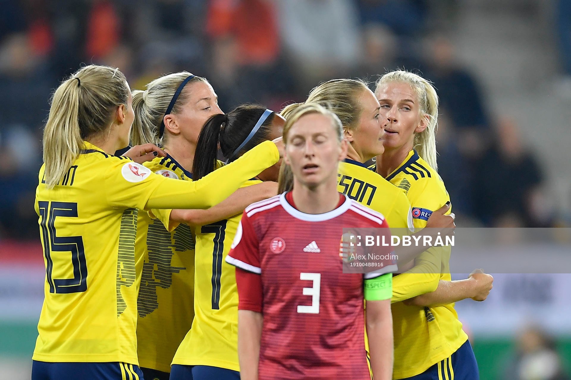 Magdalena Ericsson, Linda Sembrant, Julia Zigiotti and Sofia Jakobsson of Sweden celebrate after 0-1 by Ericsson during the UEFA Women's Euro Qualifier Group F football match between Hungary and Sweden on October 4, 2019 in Miskolc, Hungary.
