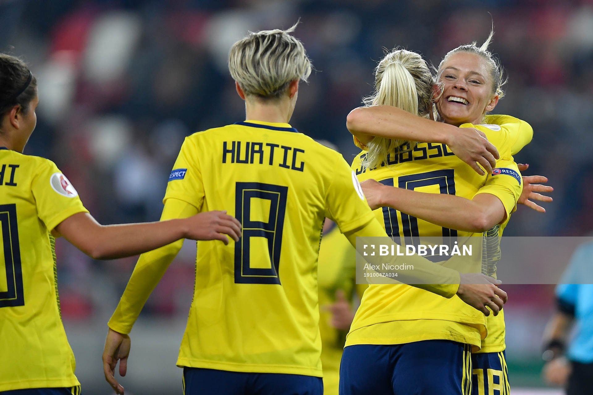 Fridolina Rolfo and Sofia Jakobsson of Sweden celebrate