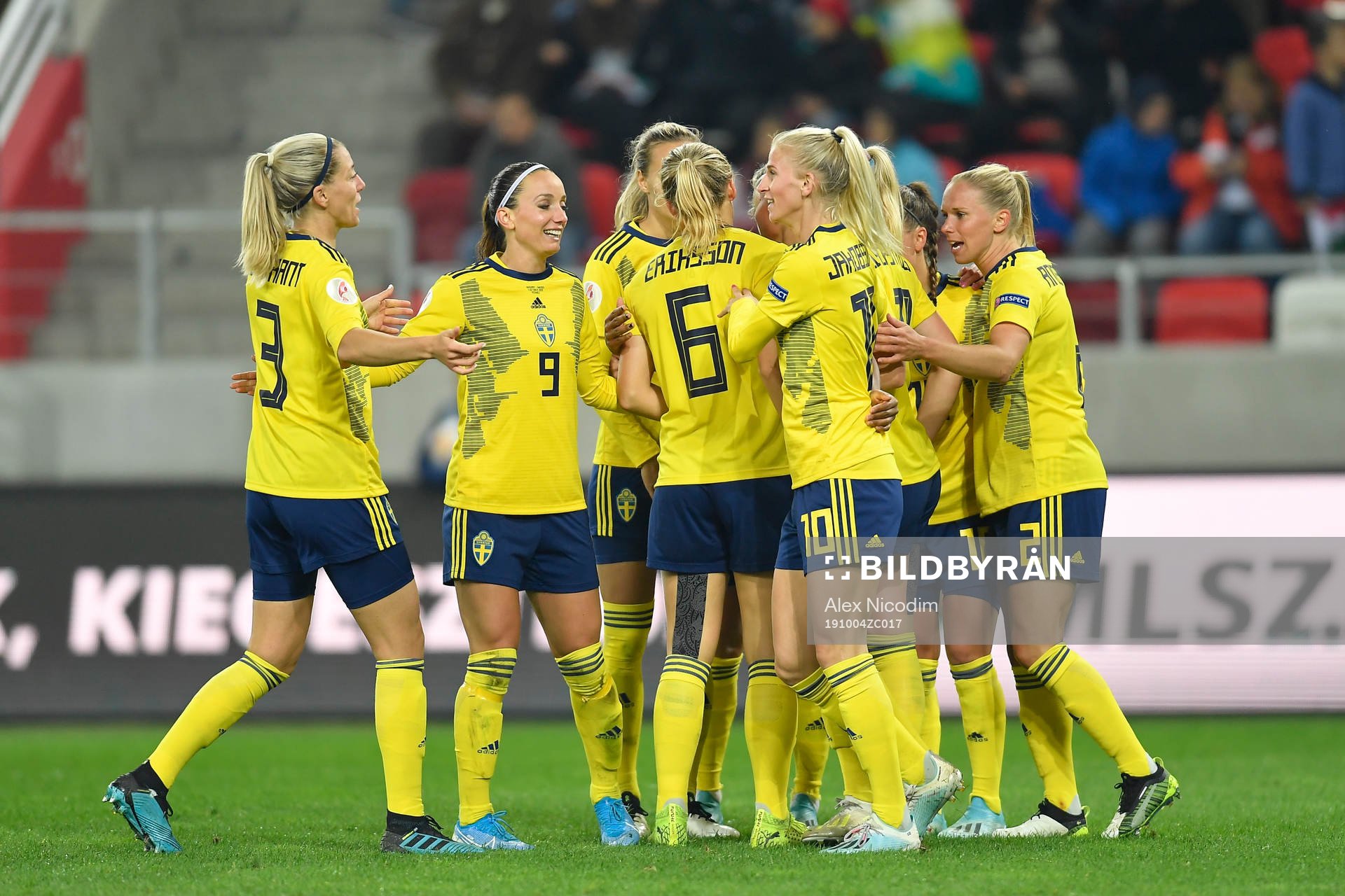 Linda Sembrant, Kosovare Asllani, Sofia Jakobsson and Jonna