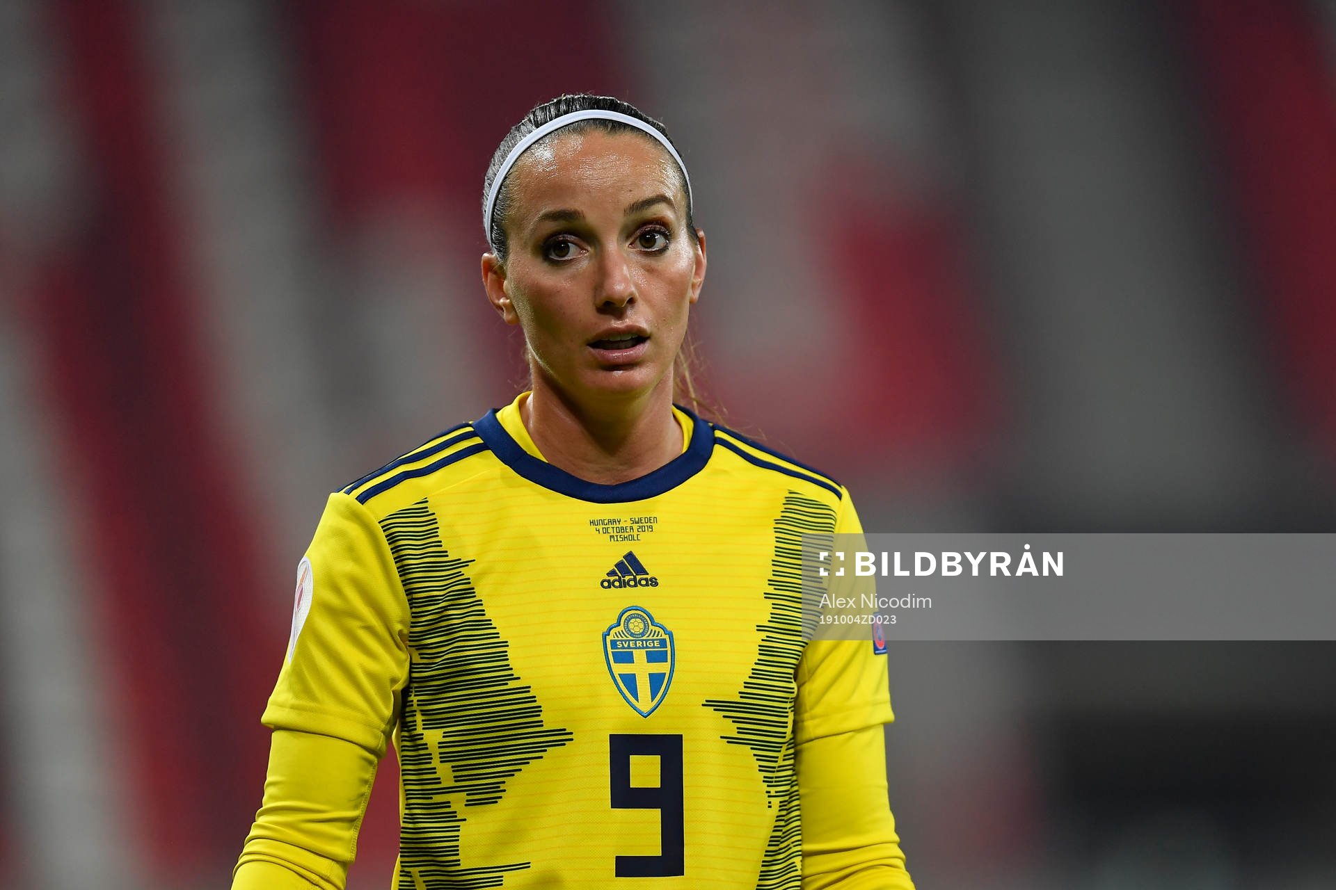 Kosovare Asllani of Sweden reacts