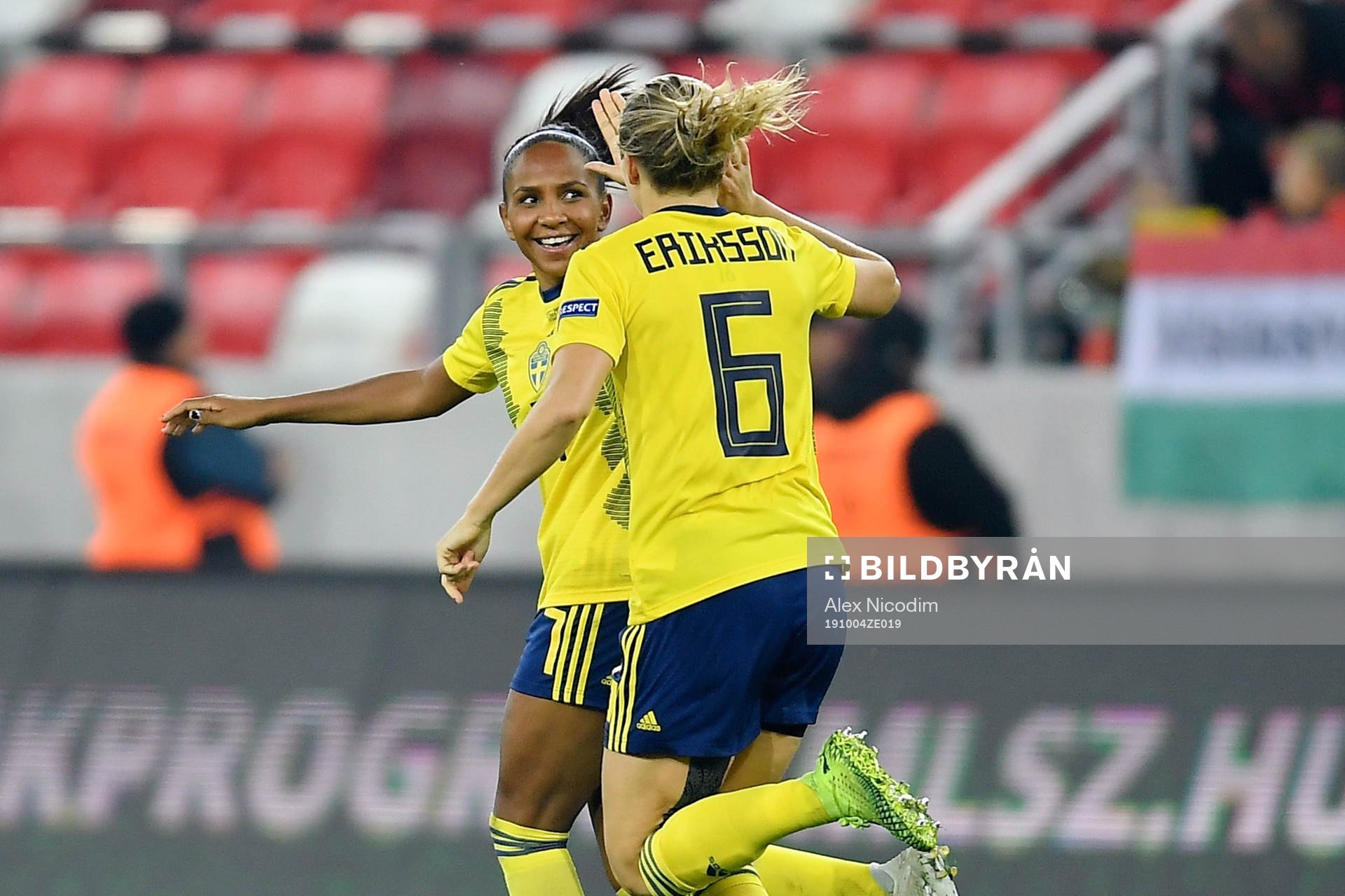 Madelen Janogy and Magdalena Ericsson of Sweden celebrate