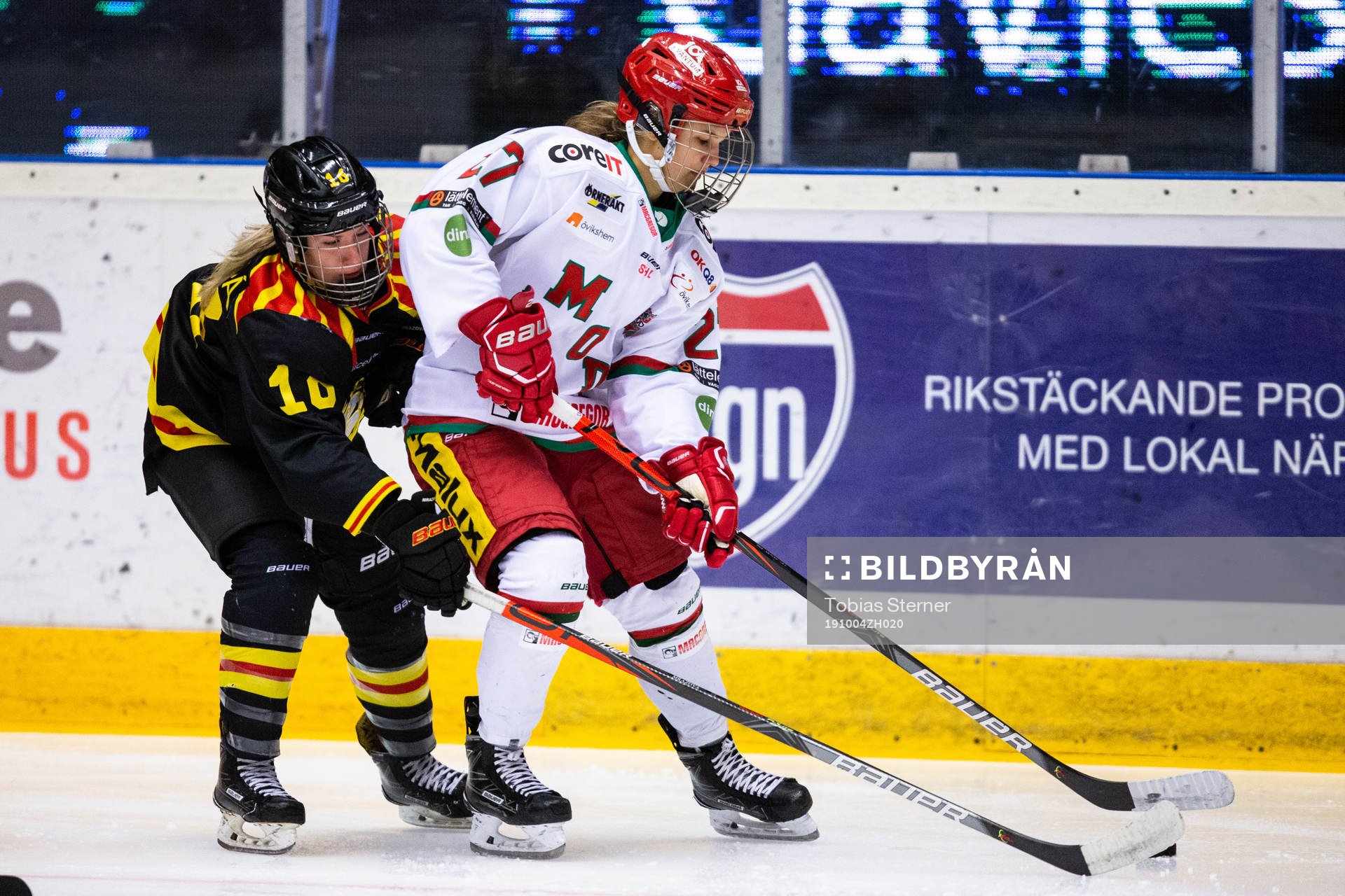 Brynäs Katerina Mrazova och Modos Laura Lerchova