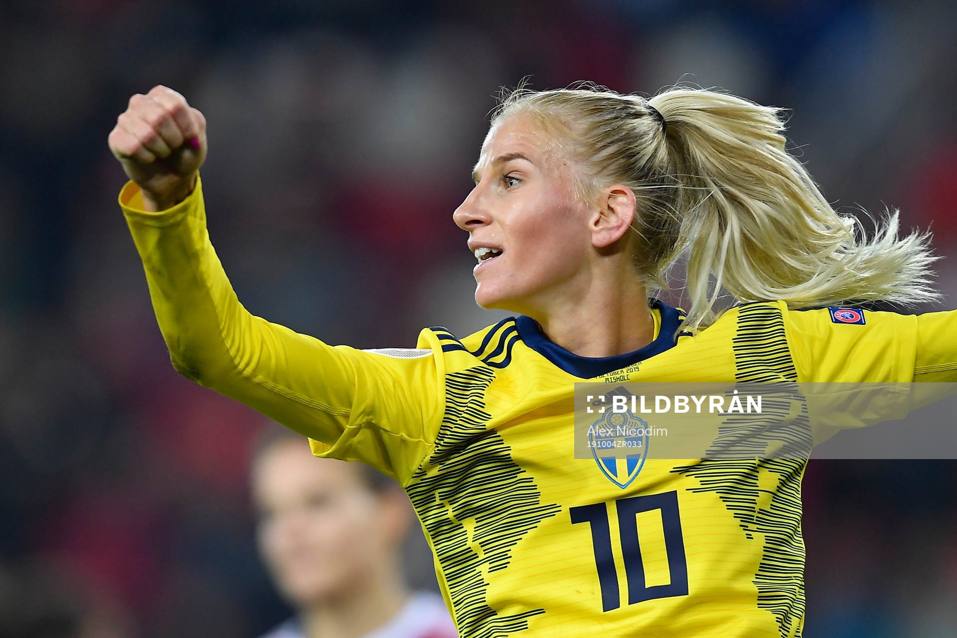 Sofia Jakobsson of Sweden celebrates