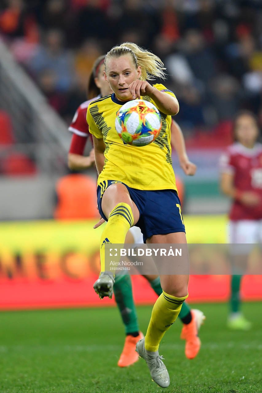 Stina Blackstenius of Sweden