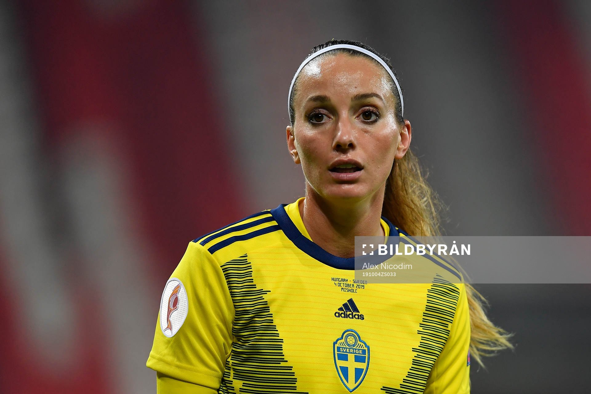 Kosovare Asllani of Sweden reacts