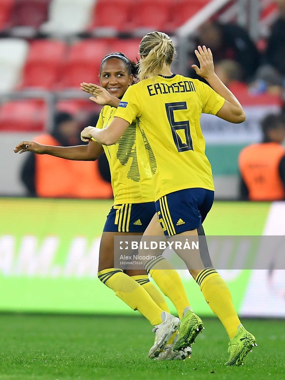 Madelen Janogy and Magdalena Ericsson of Sweden celebrate