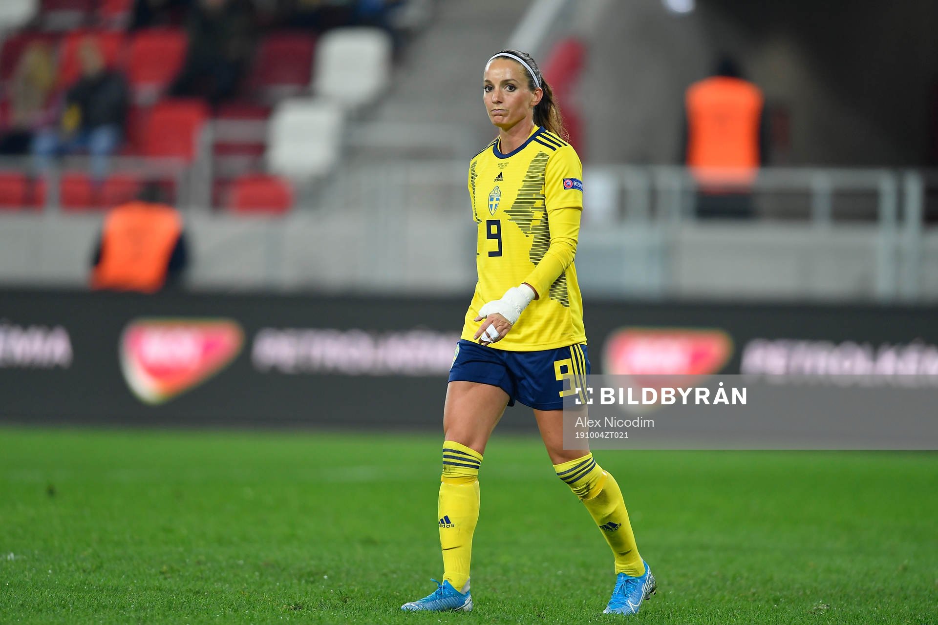 Kosovare Asllani of Sweden reacts