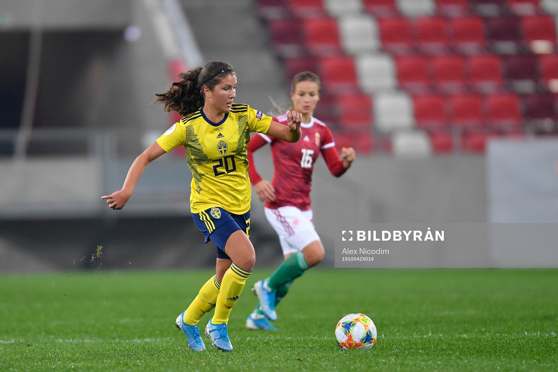 Loreta Kullashi of Sweden vies against Diana Csanyi of