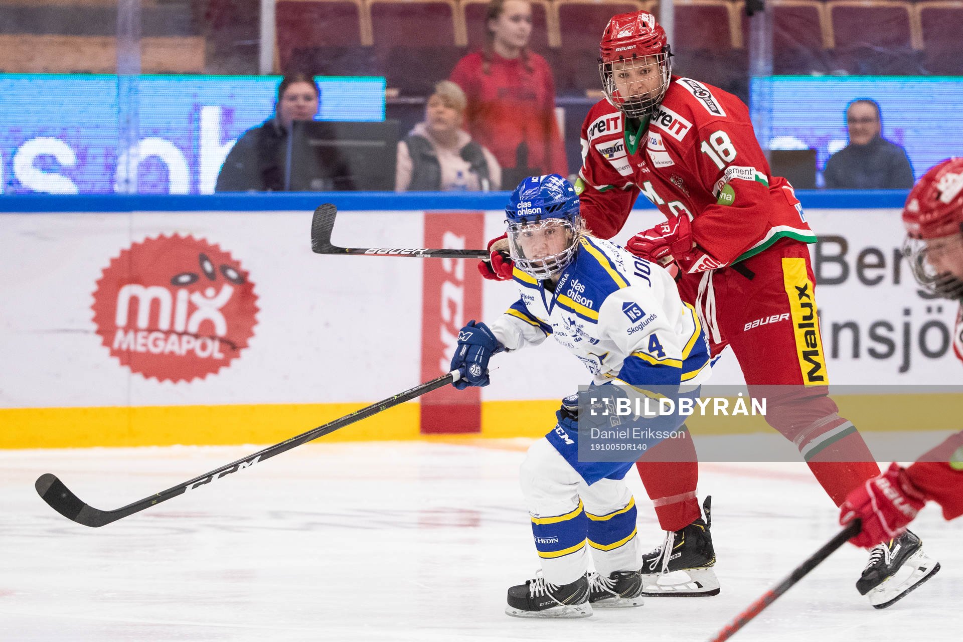 Leksands Wilma Johansson och Modos Lore Baudrit