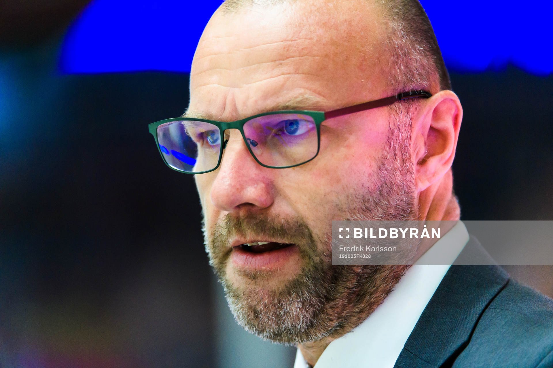 Oskarshamns assisterande tränare Fredrik Hallberg deppar