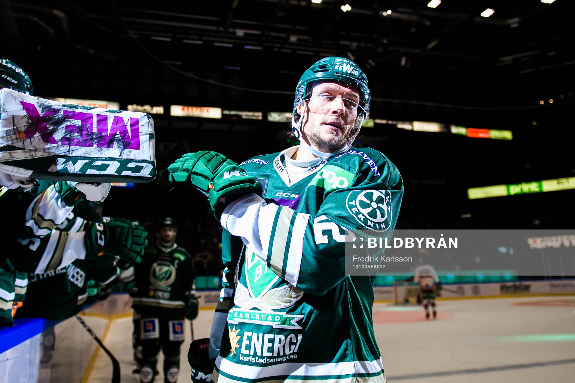 Färjestads Jesper Olofsson jublar