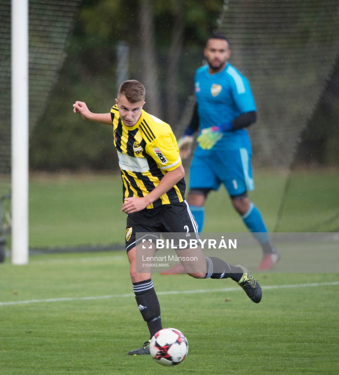 IFK Hässleholms Isak Olsson i matchen i division 2 mellan