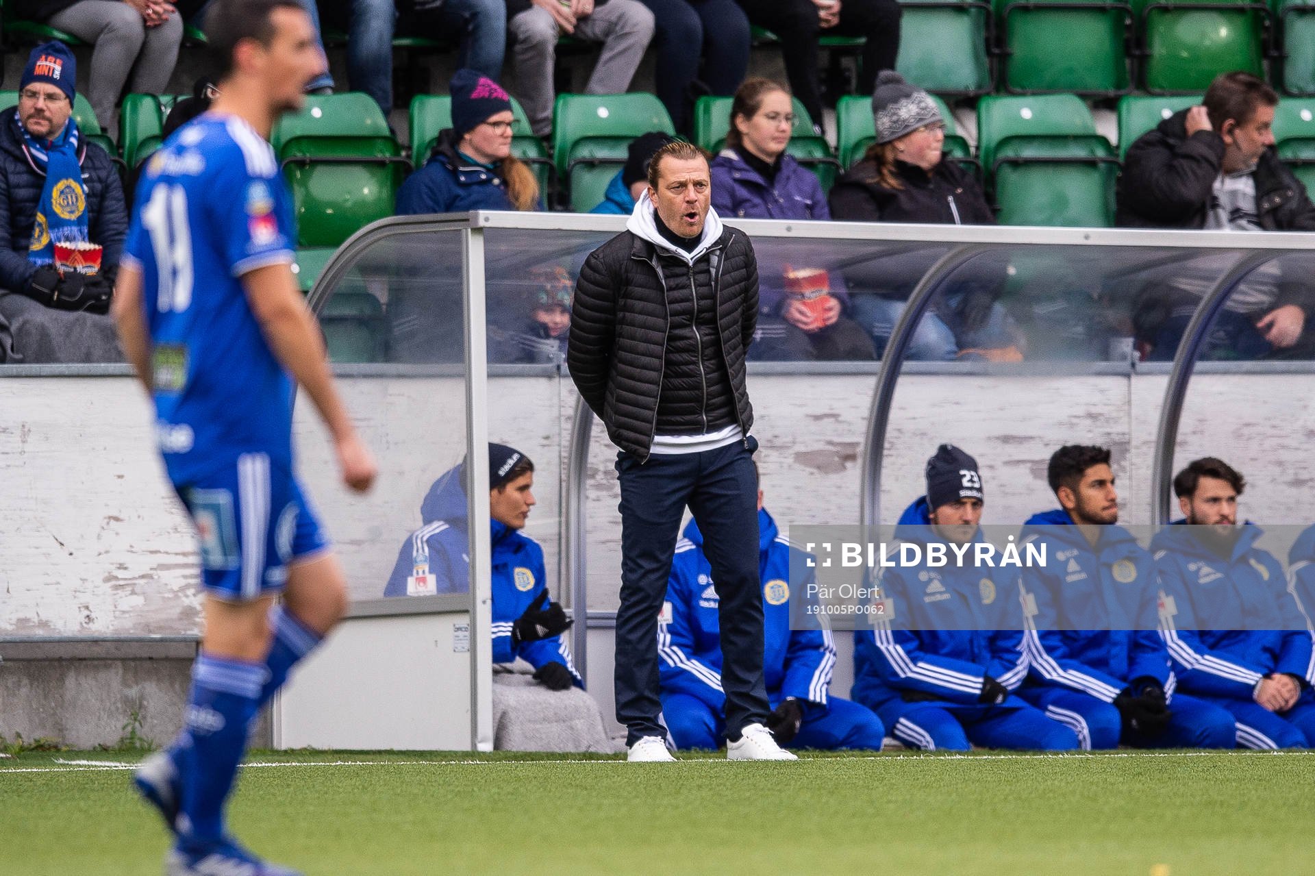 Sundsvalls tränare Tony Gustavsson under fotbollsmatchen i Allsvenskan mellan GIF Sundsvall och Norrköping den 5 oktober 2019 i Sundsvall.