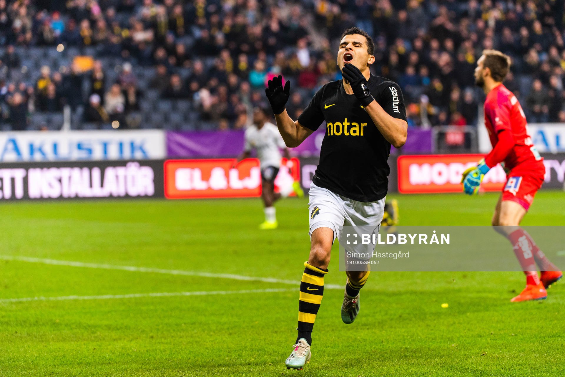 s Tarik Elyounoussi deppar