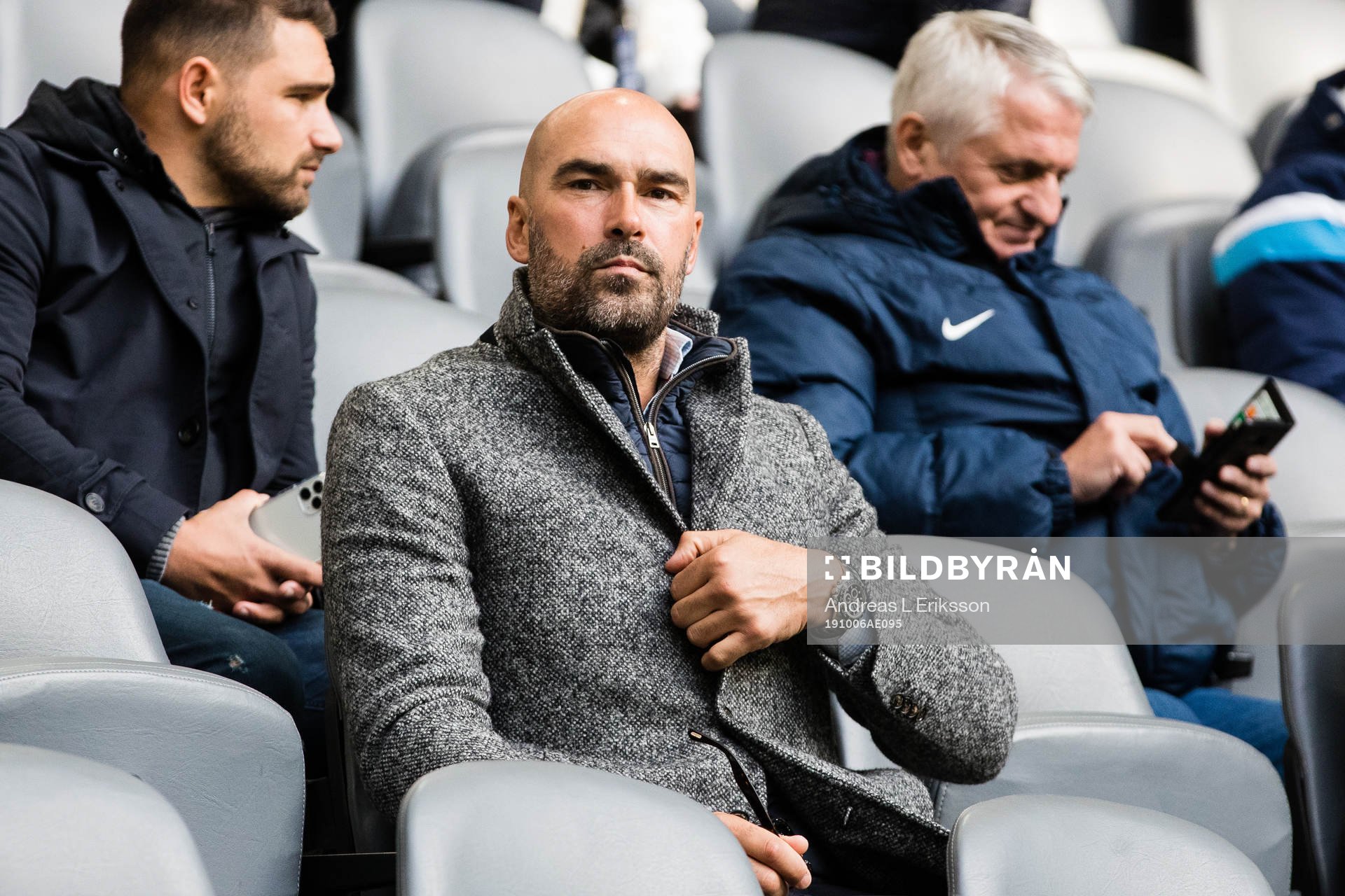 Daniel Majstorovic på läktaren