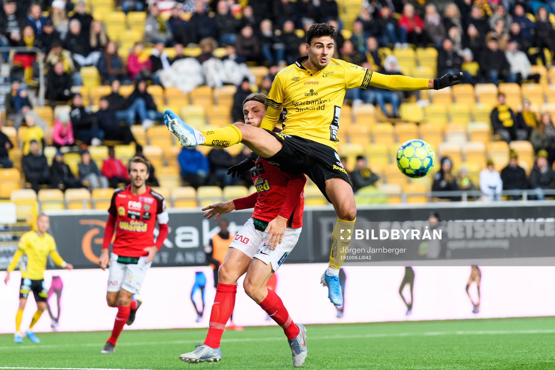 Elfsborgs Deniz Hümmet och Falkenbergs Carl Johansson