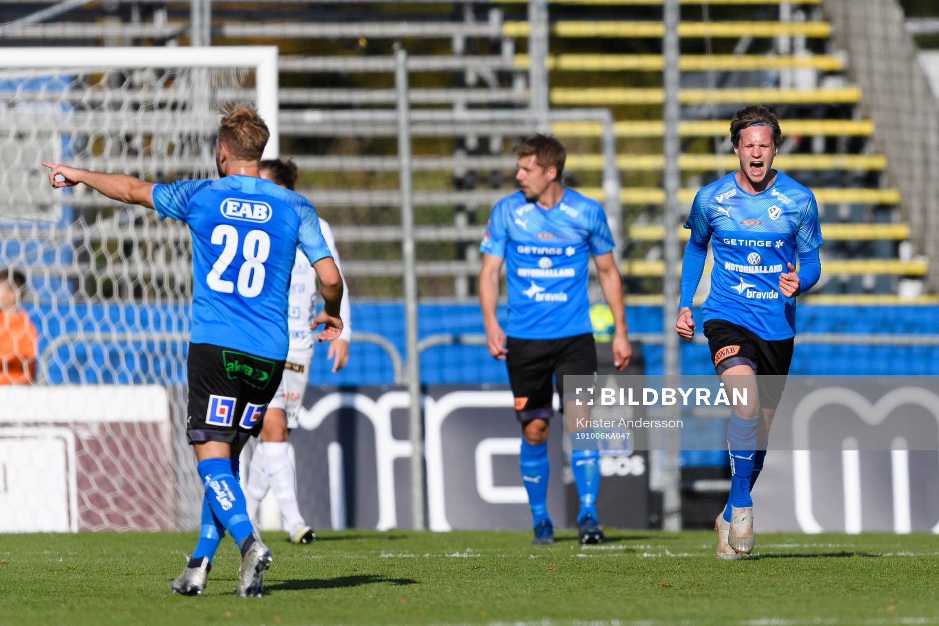 Halmstads Alexander Berntsson reagerar