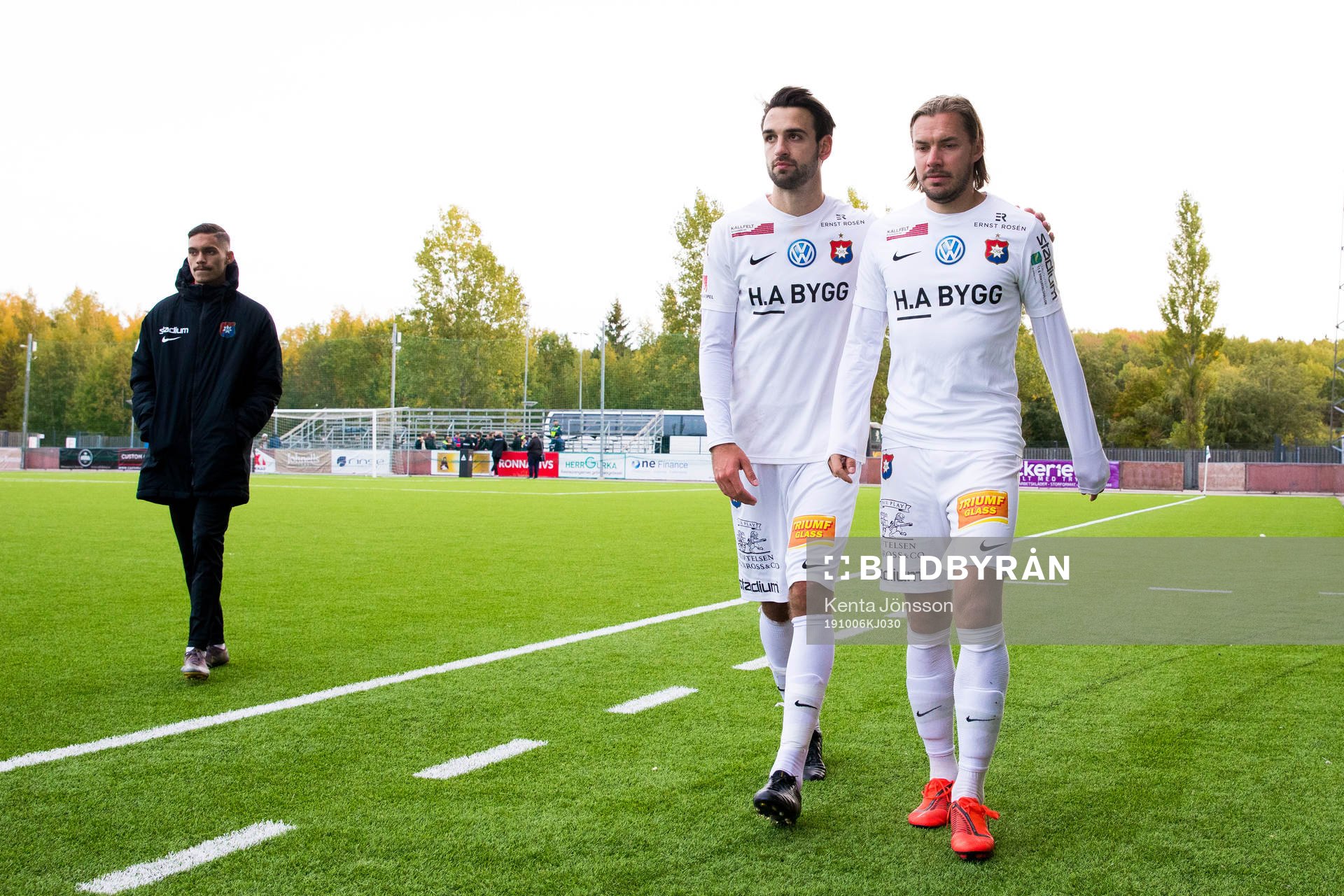 Örgrytes Oliver Stanisic och Danny Ervik deppar