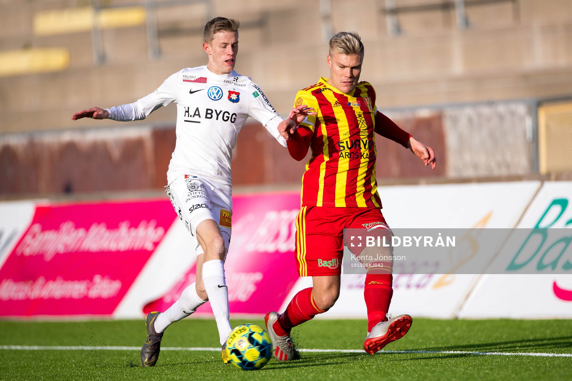 Örgrytes Alexander Bernhardsson och Syrianskas Martin