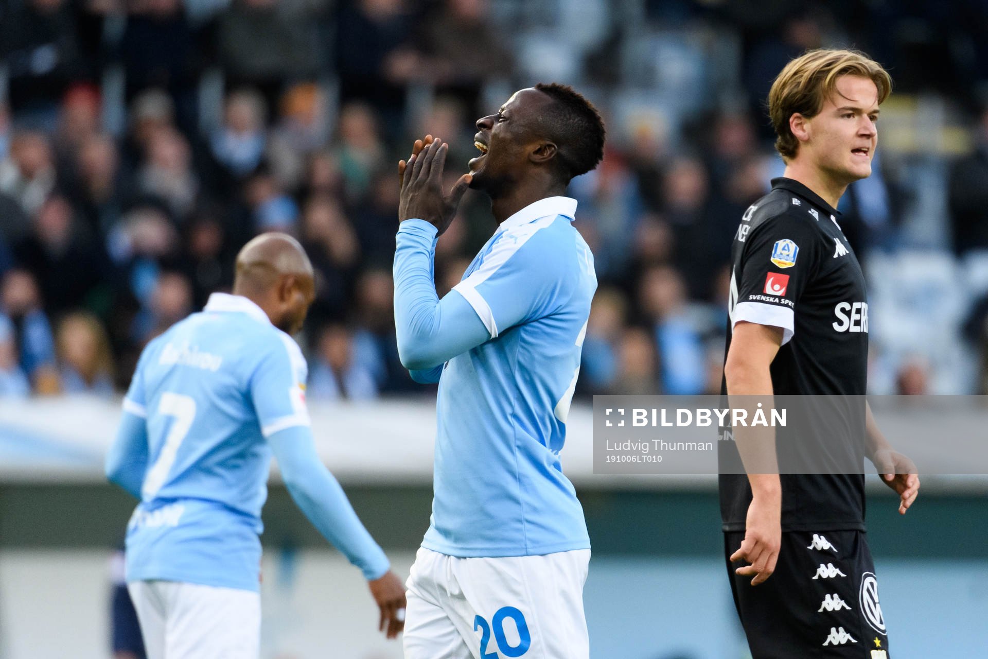 Malmö FFs Bonke Innocent deppar