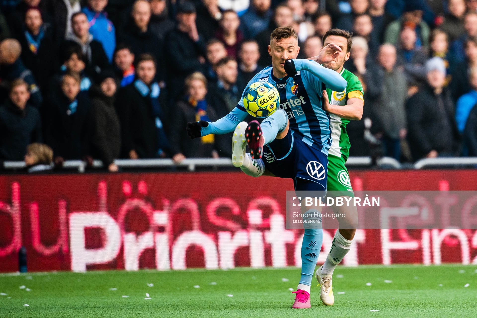 Djurgårdens Fredrik Ulvestad och Hammarbys Jeppe Andersen