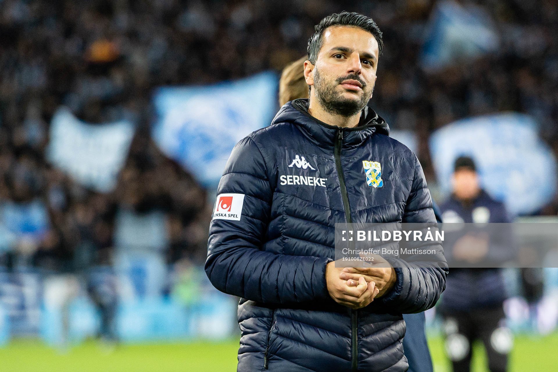 IFK Göteborgs tränare Poya Asbaghi deppar