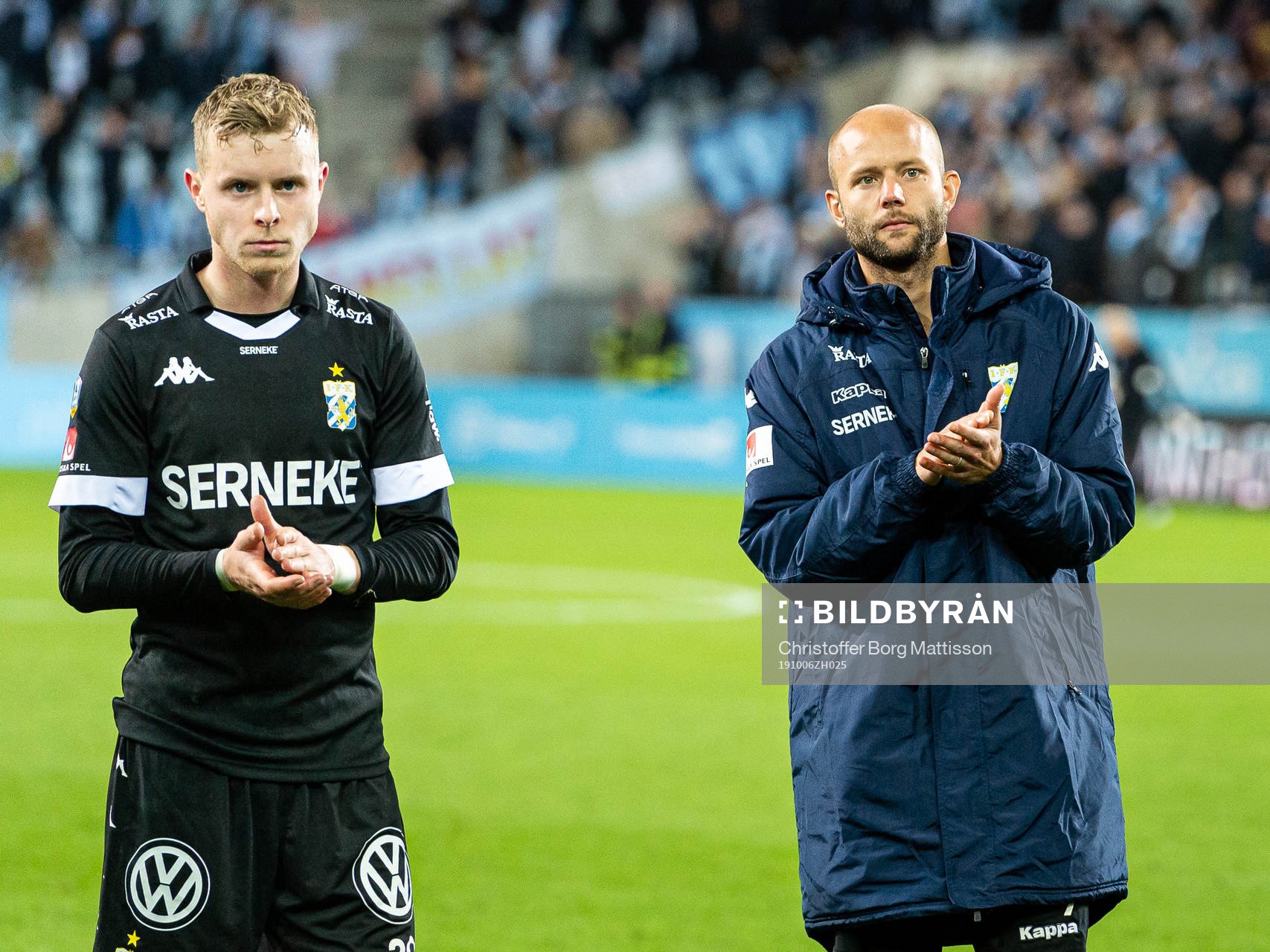IFK Göteborgs Victor Wernersson och Robin Söder  deppar