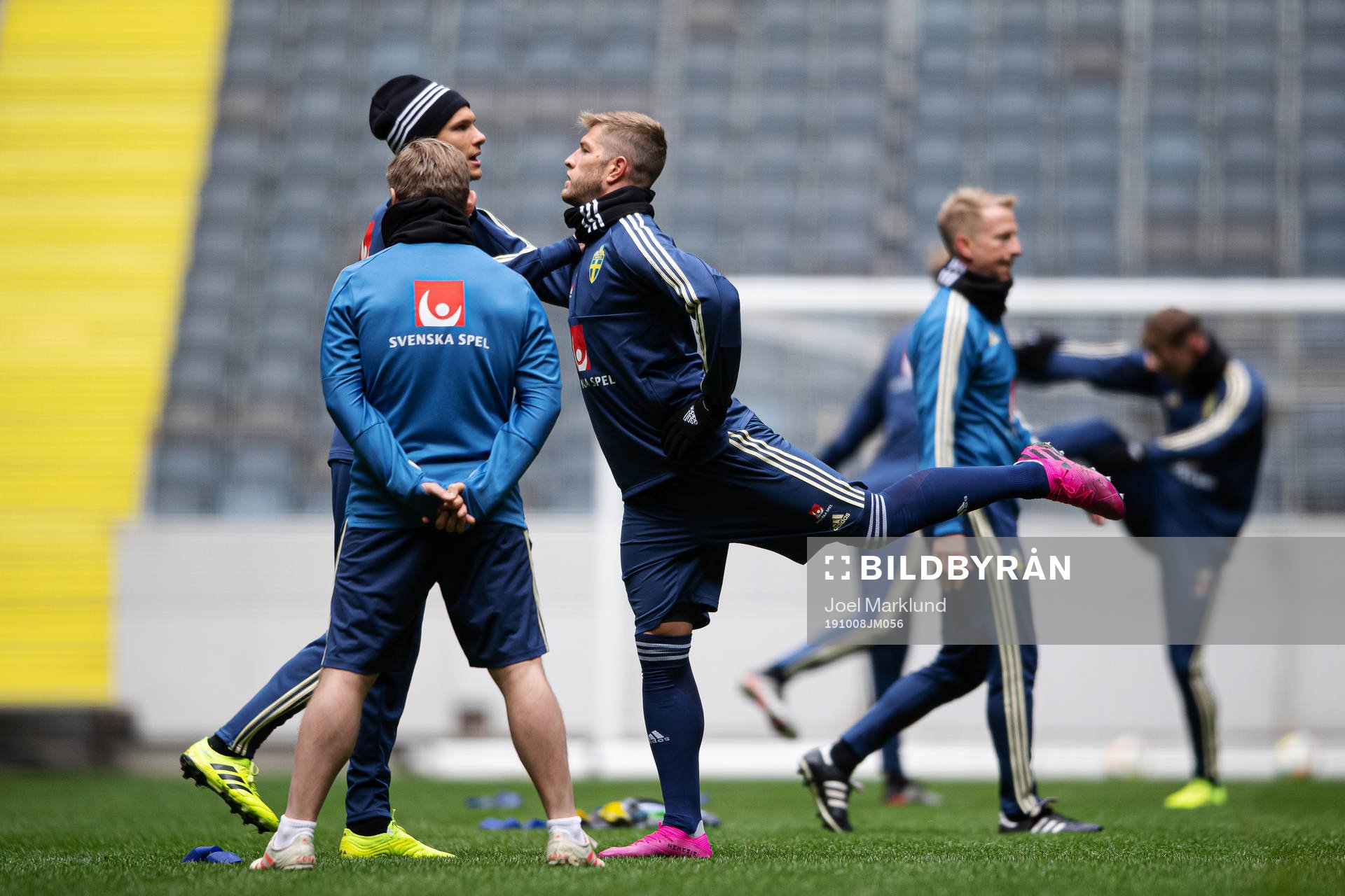 Albin Ekdal and Riccardo Gagliolo of the Swedish national
