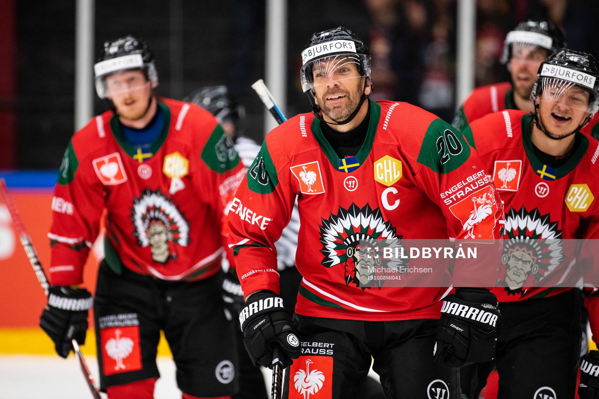 Joel Lundqvist of Frölunda celebrates