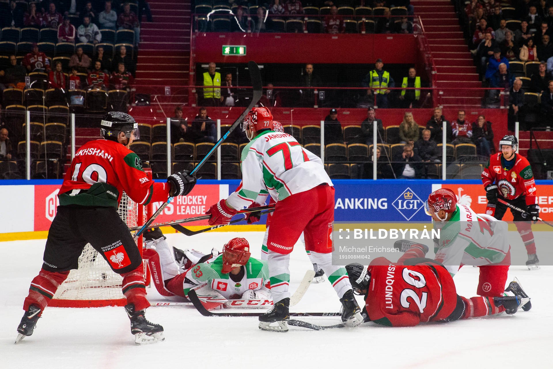 Joel Lundqvist of Frölunda scores 8-2