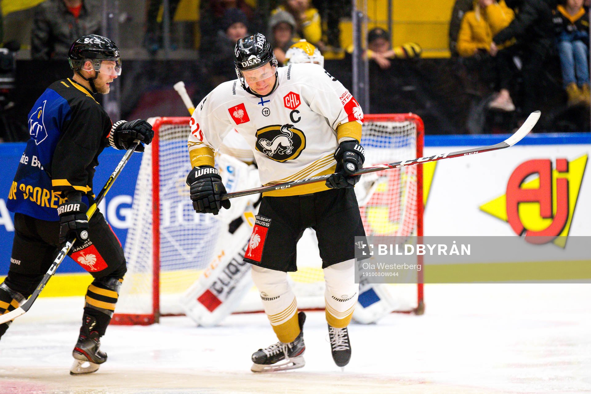 Lasse Kukkonen of Kärpät looks dejected