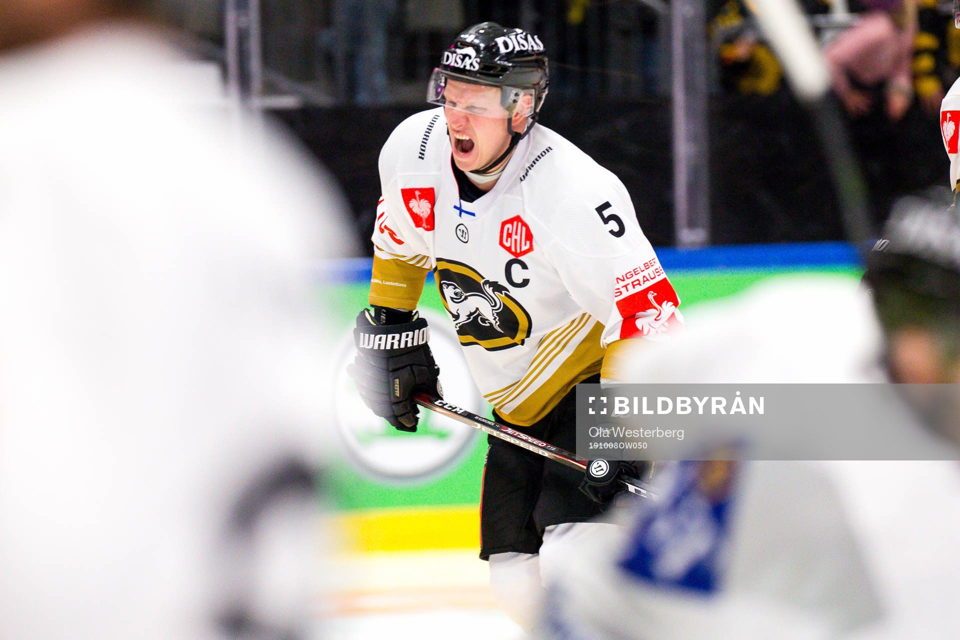 Lasse Kukkonen of Kärpät looks dejected