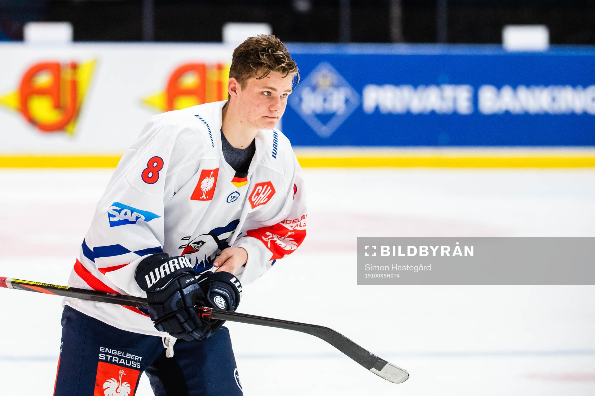 Tim Stützle of Adler Mannheim