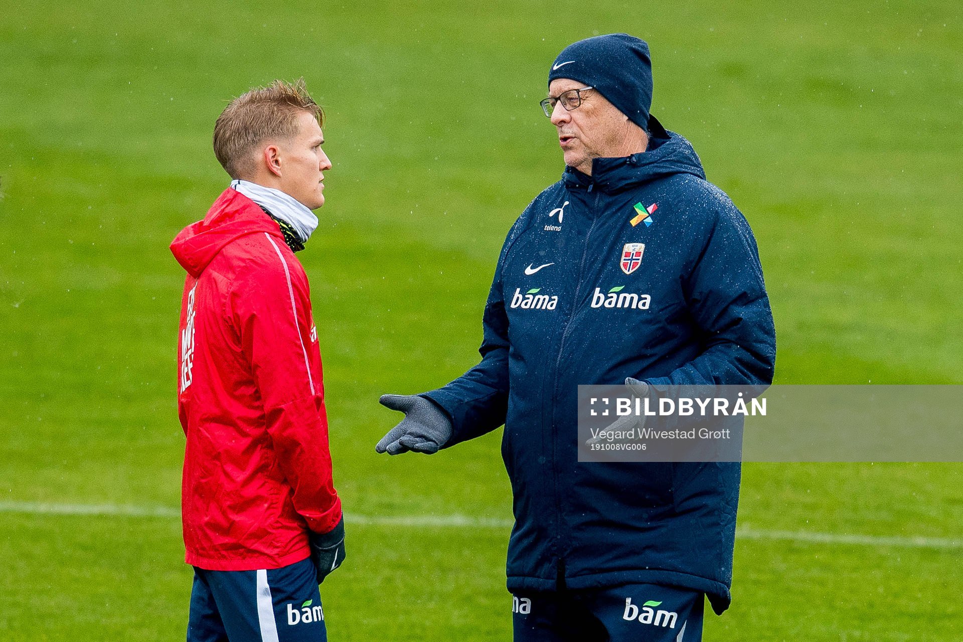 Martin Ødegaard and Lars Lagerbäck, head coach of Norway