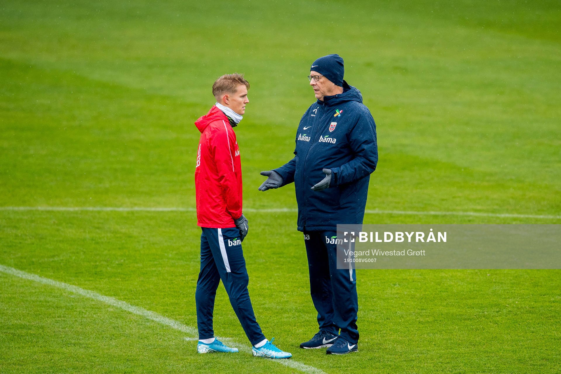 Martin Ødegaard and Lars Lagerbäck, head coach of Norway