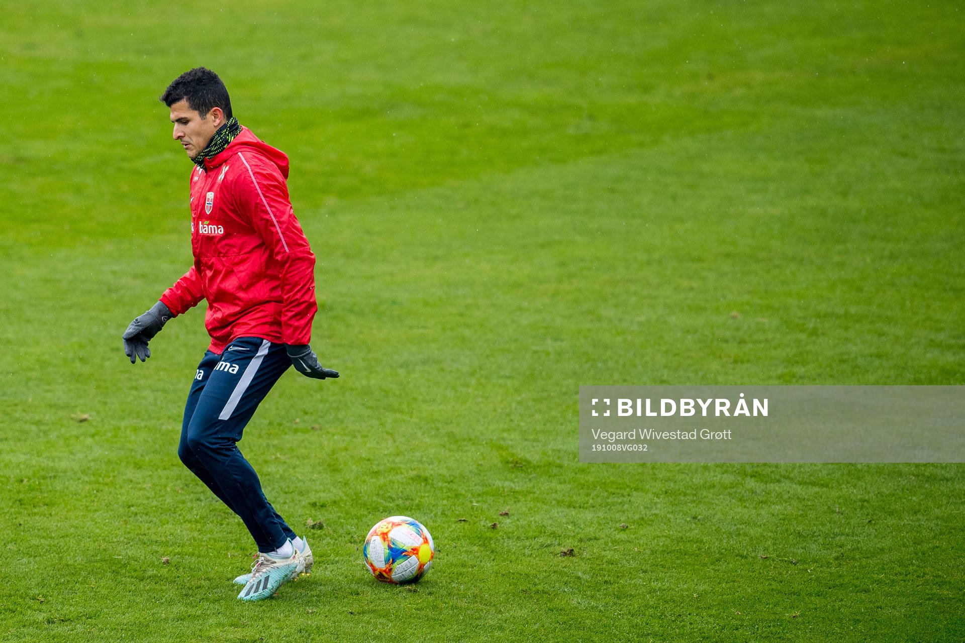 Tarik Elyounoussi of Norway