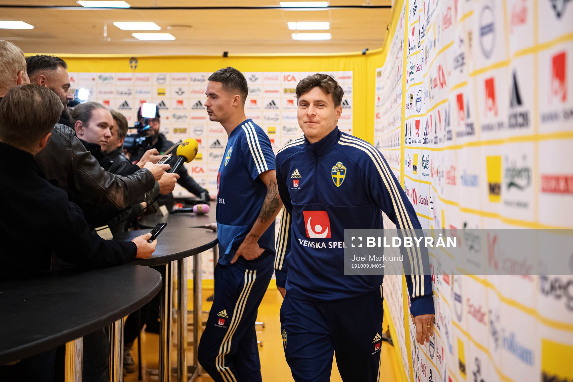 Mikael Lustig and Victor Nilsson Lindelöf of the Swedish