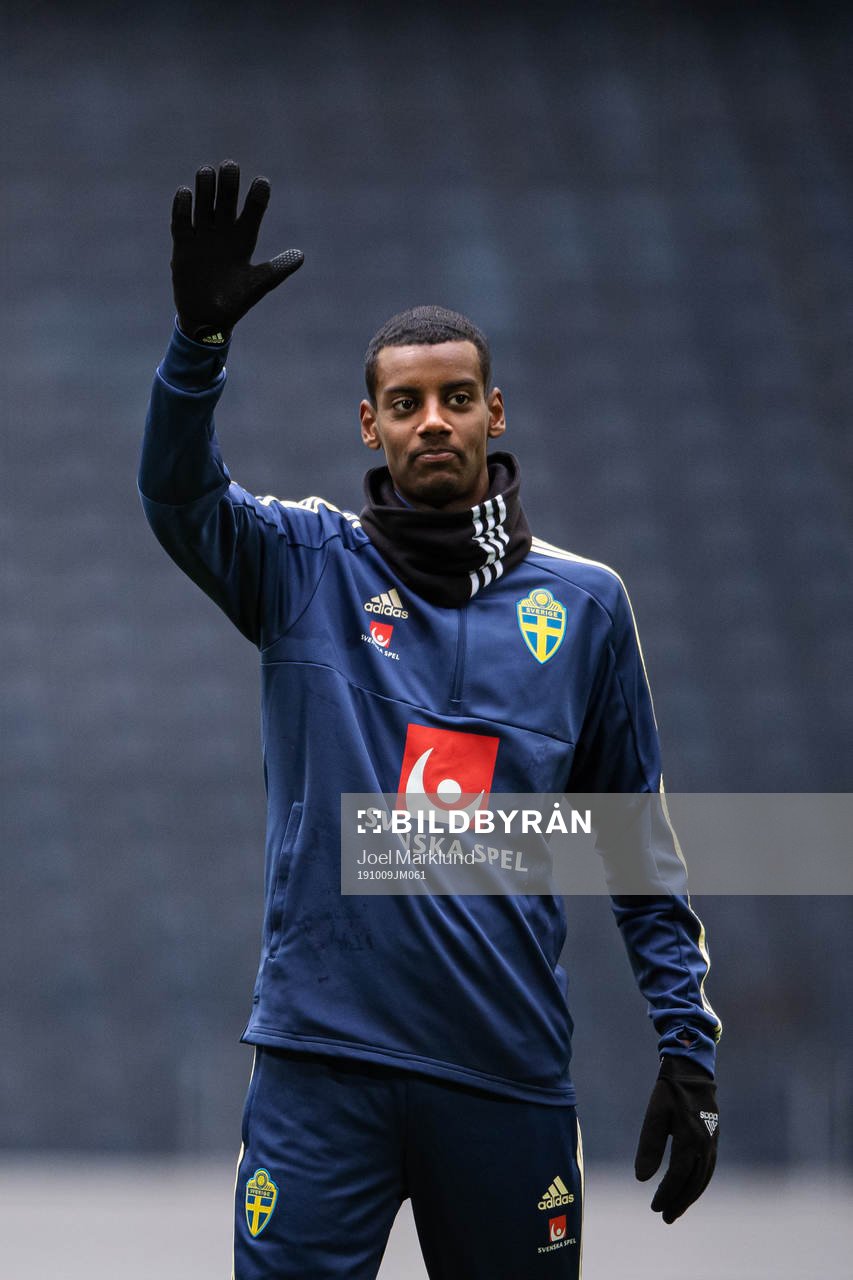Alexander Isak of the Swedish national football team
